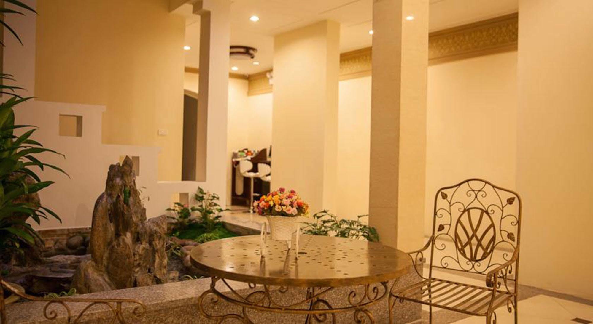 האנוי La Palm Hotel מראה חיצוני תמונה