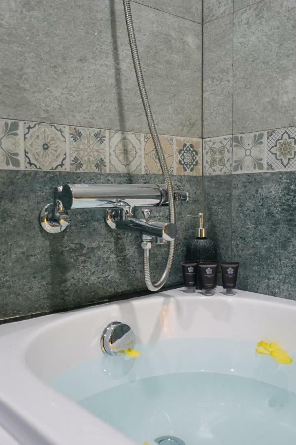האנוי La Palm Hotel מראה חיצוני תמונה